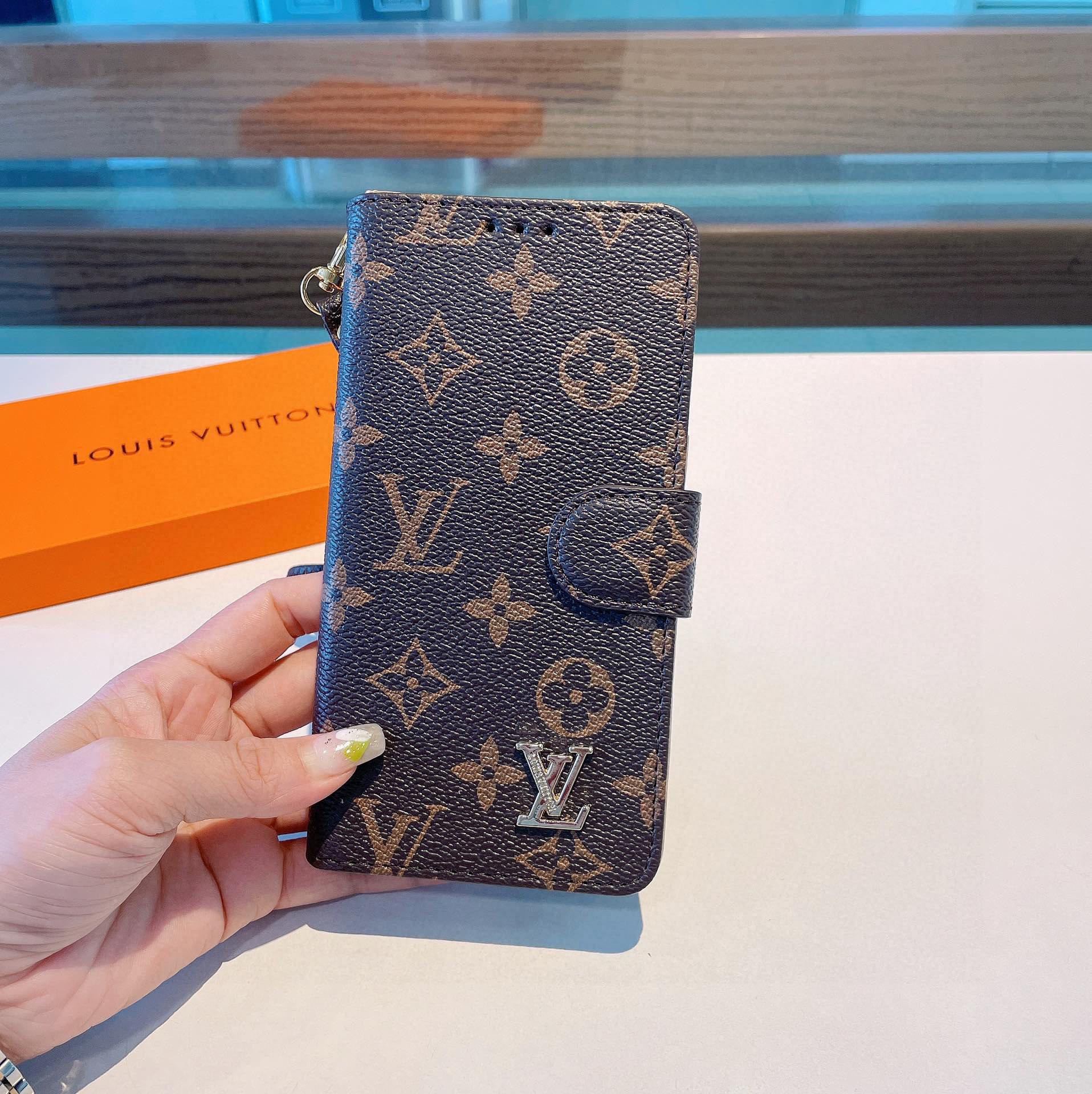 Louis Vuitton Mobile Cases